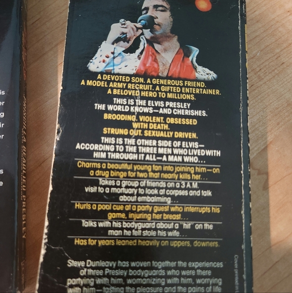 2 books: ELVIS What Happened? and Elvis & Me - Picture 4 of 11